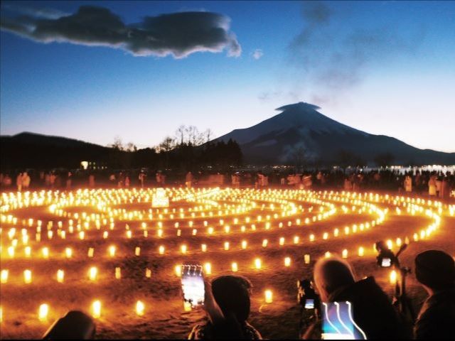 2月23日！富士山と花火の幻想的なコラボレーション「アイスキャンドルフェスティバル」＆ダイヤモンド富士観賞バスツアー【027027-1021】