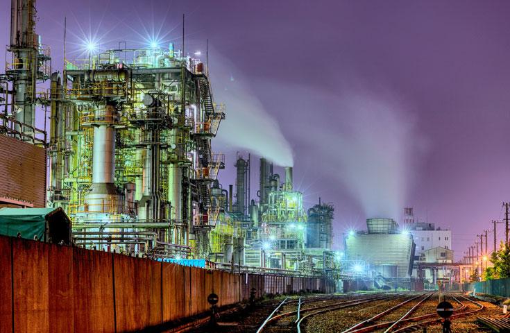 燦然と輝く夜の工場を鑑賞！「東京の夜景と川崎工場夜景」をめぐる、オープントップバスツアー
