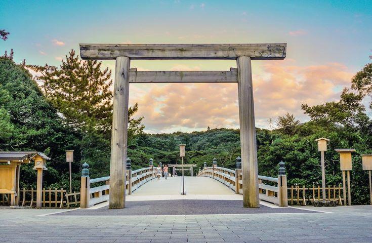 【名古屋発】人気の牡蠣小屋『モト牡蠣養殖場』で浦村ブランドの焼き＆蒸しカキ食べ放題！伊勢神宮＆おかげ横丁やVISONへ