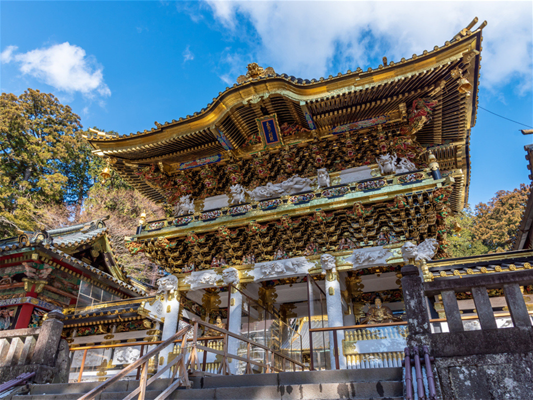 【東京駅/新宿出発】東照宮、いろは坂、明智平空中纜車（展望台）、中禅寺湖、華厳ノ滝日帰りツアー、多言語ガイド