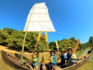 【沖縄・やんばる(大宜味村)】帆かけサバニ クルーズツアー＜2歳～参加OK＞